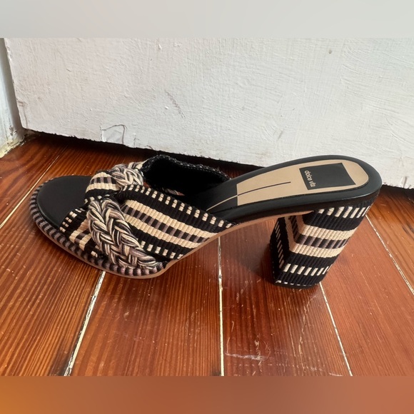 NEW DOLCE VITA “Brilah” Black and Cream Heels Sz 9 - Picture 2 of 13